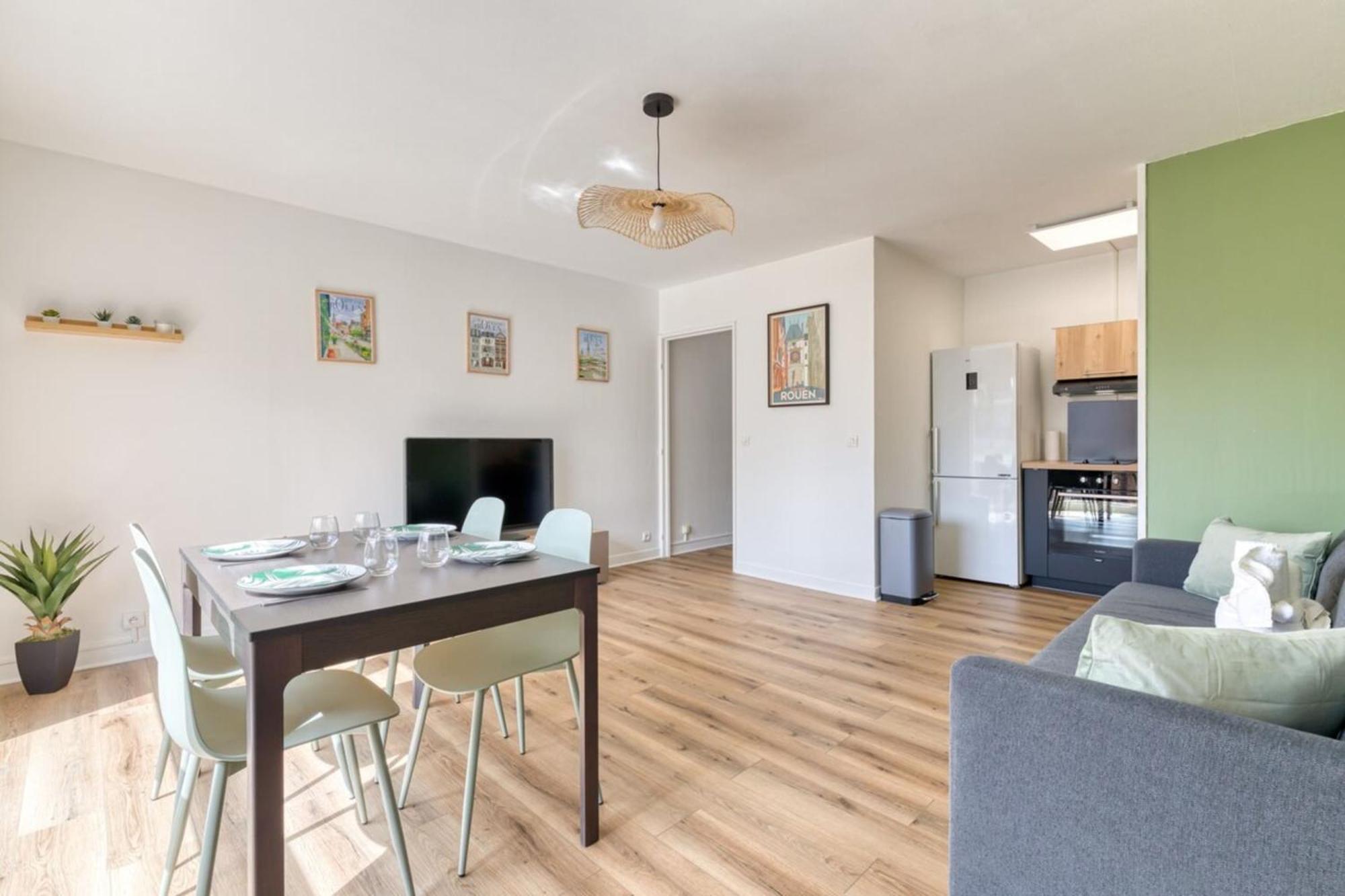 Appartement Marine Votre F2 Moderne A